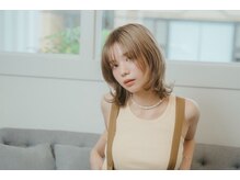 レイ(Ray)の雰囲気(〈外国人風〉〈韓国風〉〈パーマ〉〈オルチャン〉〈西宮北口〉)