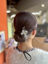 トータルヘアサロンカマダ&nbsp;タイトなお呼ばれヘアアレンジ