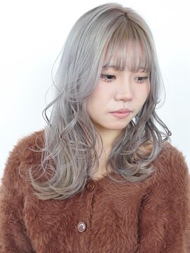 ヘアーメイクスタジオ ライフセカンド(HAIR MAKE STUDIO LIFE 2ND) シルバーグレージュ