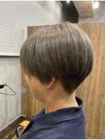ル ジャルダン 戸塚店(le jardin)&nbsp;丸みシルエットで魅せる大人の刈り上げショート