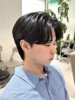 ノラ ウメダ(NORA UMEDA)&nbsp;韓国ヘア カルマパーマ×シースルーマッシュ×センターパート