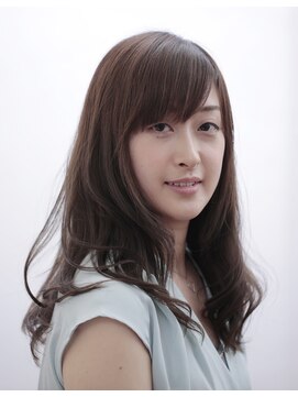 カットアンドリラクゼーションナチュラル ほんのりマットアッシュのデジタルパーマ