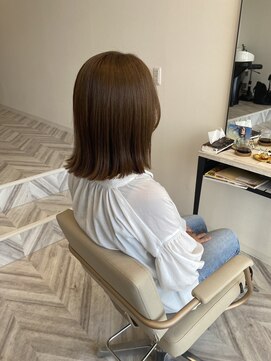 ウル(ulu) ベージュヘンリーボブ