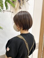 フゥカ 類家店(fuka)&nbsp;伸ばしかけ丸みハイライトショート20代30代40代50代