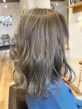 デュークシルア(du c Sila) 大人可愛いベージュ系ハイライト