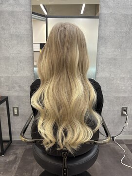 リリー(Lilley) 【lilley 稲永麻衣】ハネエクステ+ロングヘア+ブリーチ+韓国ヘア