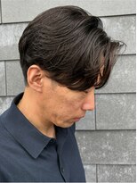 ヒュイル バイ ニアウ(Hwyl by Niau)&nbsp;メンズマッシュセンターパートスパイラルパーマニュアンスパーマ