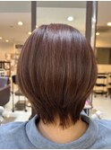 ショートボブ