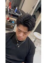 イーラ アメ村店(era)&nbsp;フェザーパーマパーマ/メンズ/刈り上げ/眉毛/ツイスト