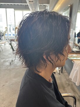 ルーム プロデュースドバイ アミカ(Room produced by Amica) メンズ大人ニュアンスパーマ