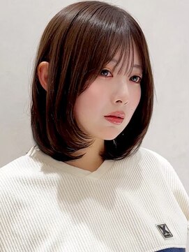 ヨリ トウキョウ(yori Tokyo) 似合わせカット30代40代50代ショートボブくびれレイヤーカット