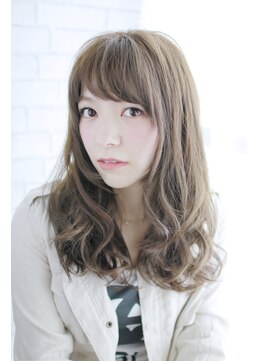 トランクイル サフリック(TRAN9UIL safric) 20代・30代・40代　ゆるっとロング