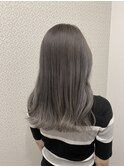 シルバーグレー
