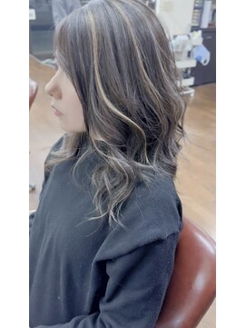 ヘアーサロン カラー 色彩店(COLOR) コントラストハイライト