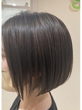 シャンプーボーイ ハイライトボブ