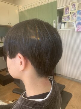 カットハウス美人館 シンプル＊ショート