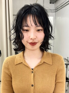 ハット(HUT) 【ウルフ風ナチュラルパーマ】