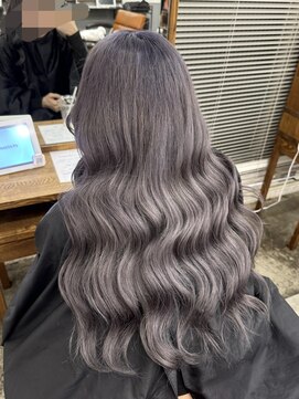 アジールヘア 北千住駅西口店(agir hair) 寒色系ブリーチカラーシルバーグレージュ 韓国スタイル 北千住