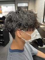 レベル 葛西店(LEVEL)&nbsp;波巻きパーマ 波巻きスパイラル メンズカット 葛西 メンズ 眉毛