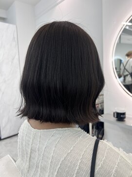 ジーナ 博多(Zina) 簡単スタイリングボブ