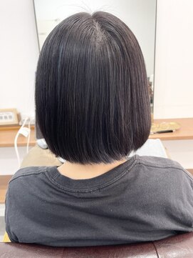 ランプ(Lamp) 白髪ぼかしにも◎バレイヤージュカラー ビフォアー&アフター