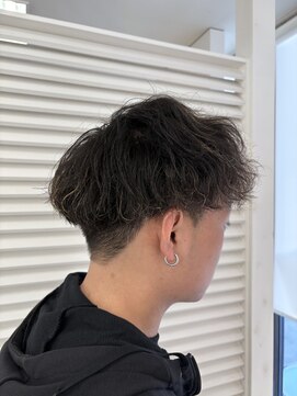 ビーエリアイング(BE AREA ＋ing) メンズパーマ