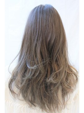 ルークス 中央林間(LOOOKS) 透明感のある寒色系カラー【スロウ】or【アドミオ】