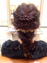 ネオリーブアーチ 武蔵小山店(Neolive arch) *。 花バレッタを合わせた編み下ろし【neolive arch】。*