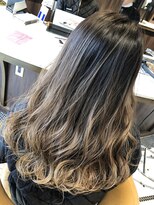 リバレッジ 広尾(Leverage)&nbsp;大人やわらかグレージュグラデーション