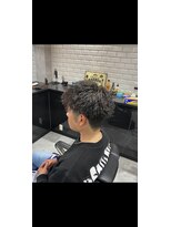 ボルド(MEN'S HAIR SALON BORDO)&nbsp;ツイストパーマ×短髪