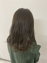 アングゥ ウル(ungu ul)&nbsp;オリーブベージュ/レイヤーカット