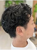メンズのツーブロックパーマスタイル