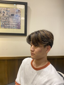 ヒロギンザバーバーショップ 神楽坂店(HIRO GINZA BARBER SHOP) ナチュラルセンターパート