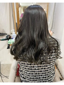 ナツ(Natu.) マットベージュ / 中森しゅう