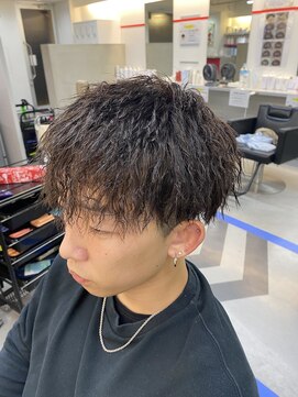 ダズルヘアラッシュ(DAZZLE hair RUSH) ツイストパーマ