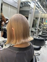 イキ 表参道(iki omotesando)&nbsp;ホワイトベージュ/ミルクティーベージュ/大人ボブ