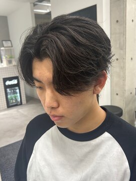 レボ 神宮寺店(Revo) カルマパーマ