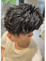 カインド 南青山(hair&make up KIND) 波打ちパーマ 波巻きツイストスパイラル ミディアムゆるめパーマ