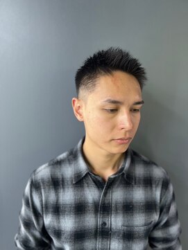 ダンヒルバーバー(dunhill BARBER) フェードカット<理容室>[メンズ/シェービング/床屋/銀座]