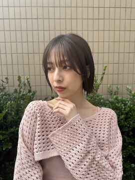 エクリボンヌ(equri bonne) 外はねボブ