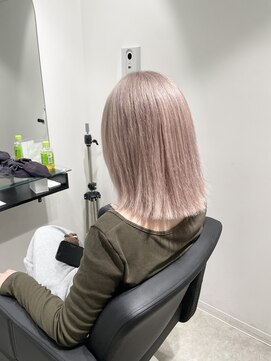 アオ(AO) ホワイトベージュ