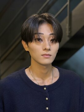 ジーエヌエム ゴニアンドムジン(G.N.M GUNHEE&MUJIN) 韓国アイドル風センターパート