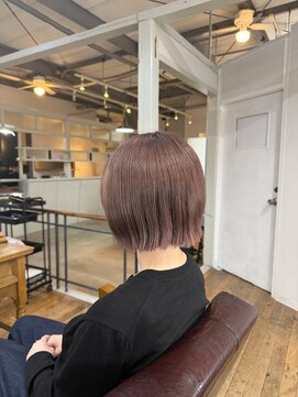 リズム(Lism) ブリーチありピンクベージュ