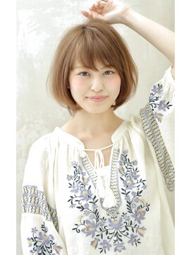 エイミーバイアフロートザガーデン 浦和店(amie by afloat the garden) 大人かわいいふんわりひし形ショートボブ【浦和】