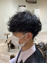 エル(EL by green)&nbsp;【MITSU】フェザーマッシュ×前下がりスパイラル×ツーブロック