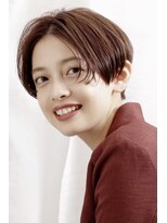 ピークアブー アヴェダ ギンザシックス(PEEK-A-BOO AVEDA GINZASIX) サイドをコンパクトにしたハンサムショート