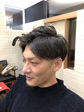 ポップアップヘアー(pop up hair) ツーブロック/パーマ