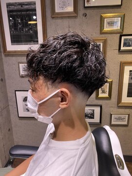 ステイゴールド 新百合ヶ丘(STAY GOLD) 【STAY GOLD新百合ヶ丘】フェード×パーマ