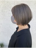 ショートボブ