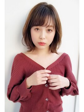 ガーデン オオタカノモリ(garden otakanomori) ゆるふわなシースルーバングの王道モテ愛され系の外ハネボブヘア